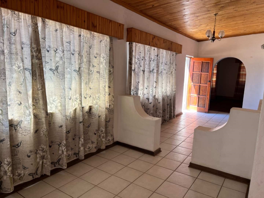 4 Bedroom Property for Sale in Keimoes Northern Cape